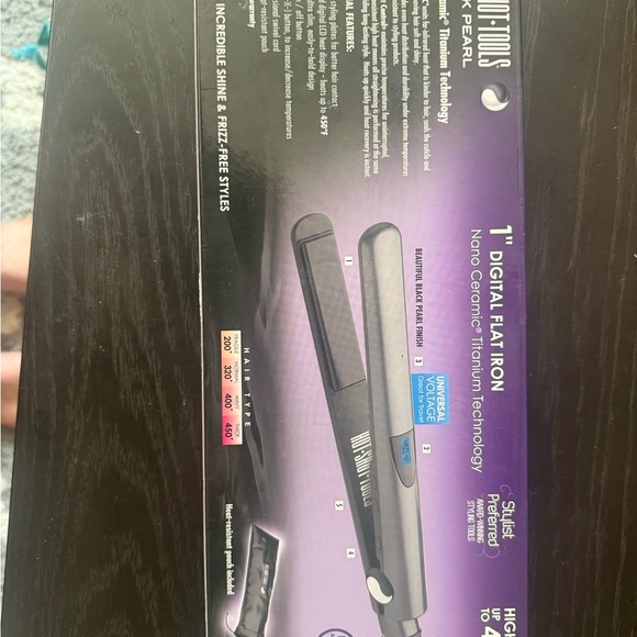 BRAND NEW Hot Shot Tools Black Pearl Flat Iron, unopened. - Picture 4 of 4